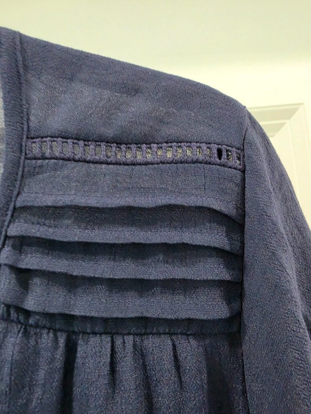 Summer Time Top with Fluttery Sleeves Navy - Picture 6 of 8
